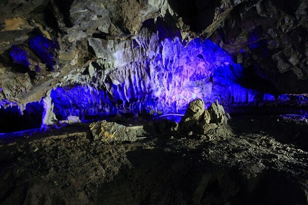 Hida Great Limestone Cave