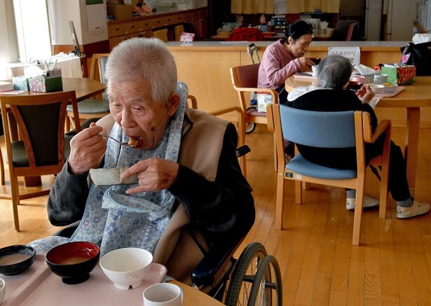 Дома престарелых в Японии