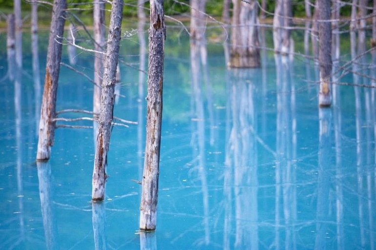 Голубой пруд в Биэй