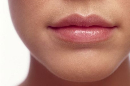женские губы