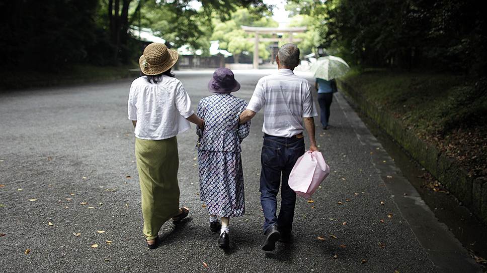 Пенсионеры в Японии совершают мелкие правонарушения, чтобы попасть в тюрьму