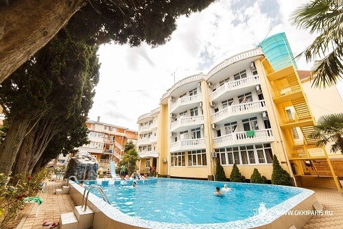гостиничный комплекс Кипарис