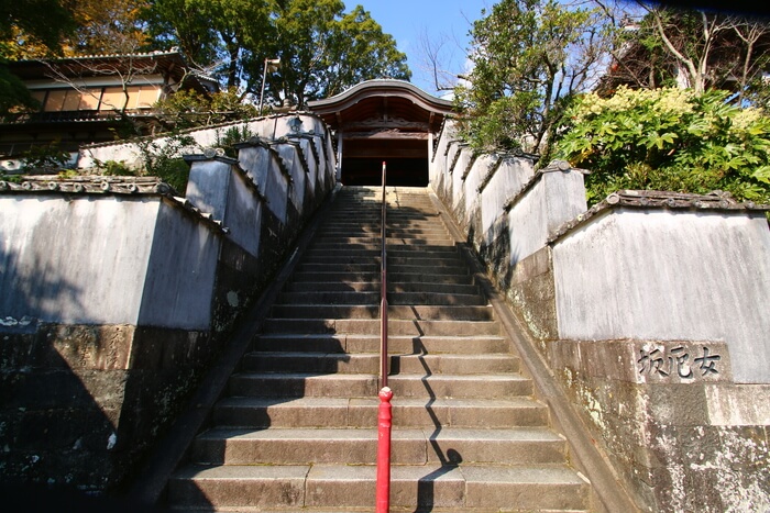 храм Якуо-дзи
