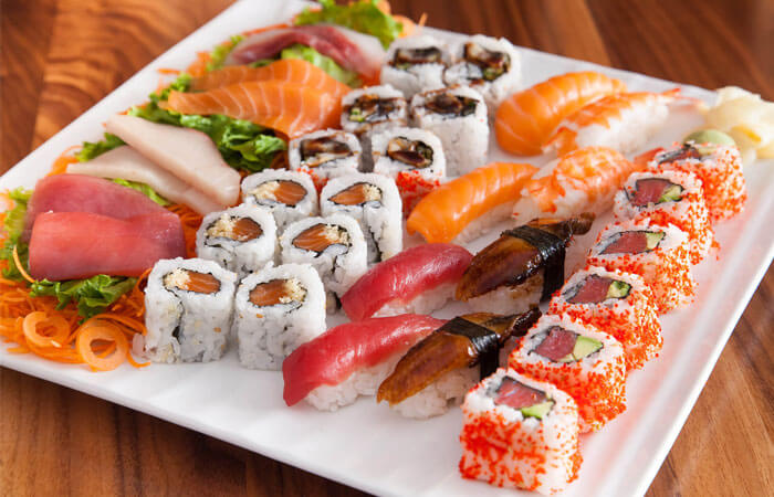 Где в Омске стоит попробовать суши - обзор ресторанов и суши-баров