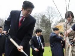 премьер-министр Японии Синдзо Абэ в москве