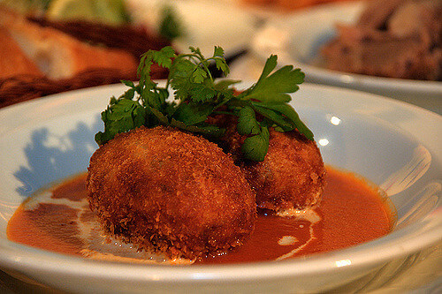 Fried dishes from western-style restaurants