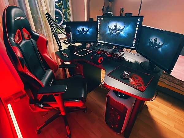 игровой стол для компьютера