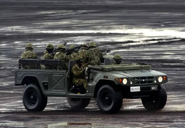 Армия Японии подключена к борьбе с нападающими медведями